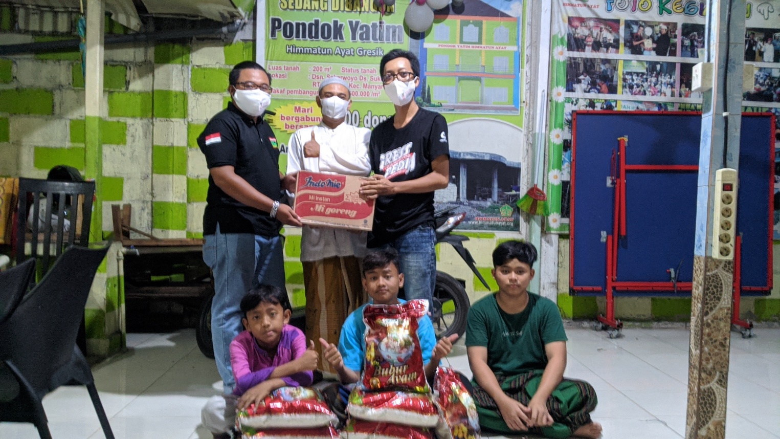 Gresspedia X Panceng Kita Berikan Bantuan ke Pondok Yatim dan Ponpes di Gresik