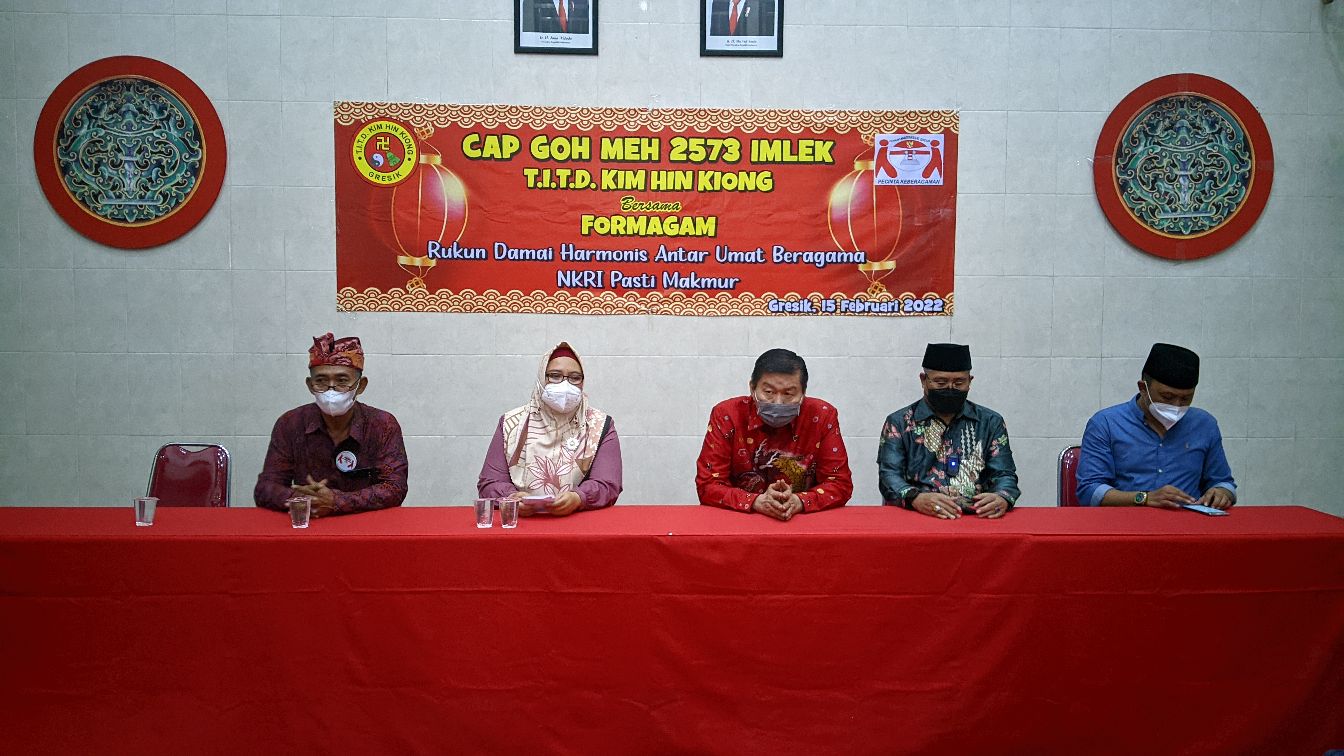 Nuansa Harmoni Pada Perayaan Cap Go Meh di Gresik
