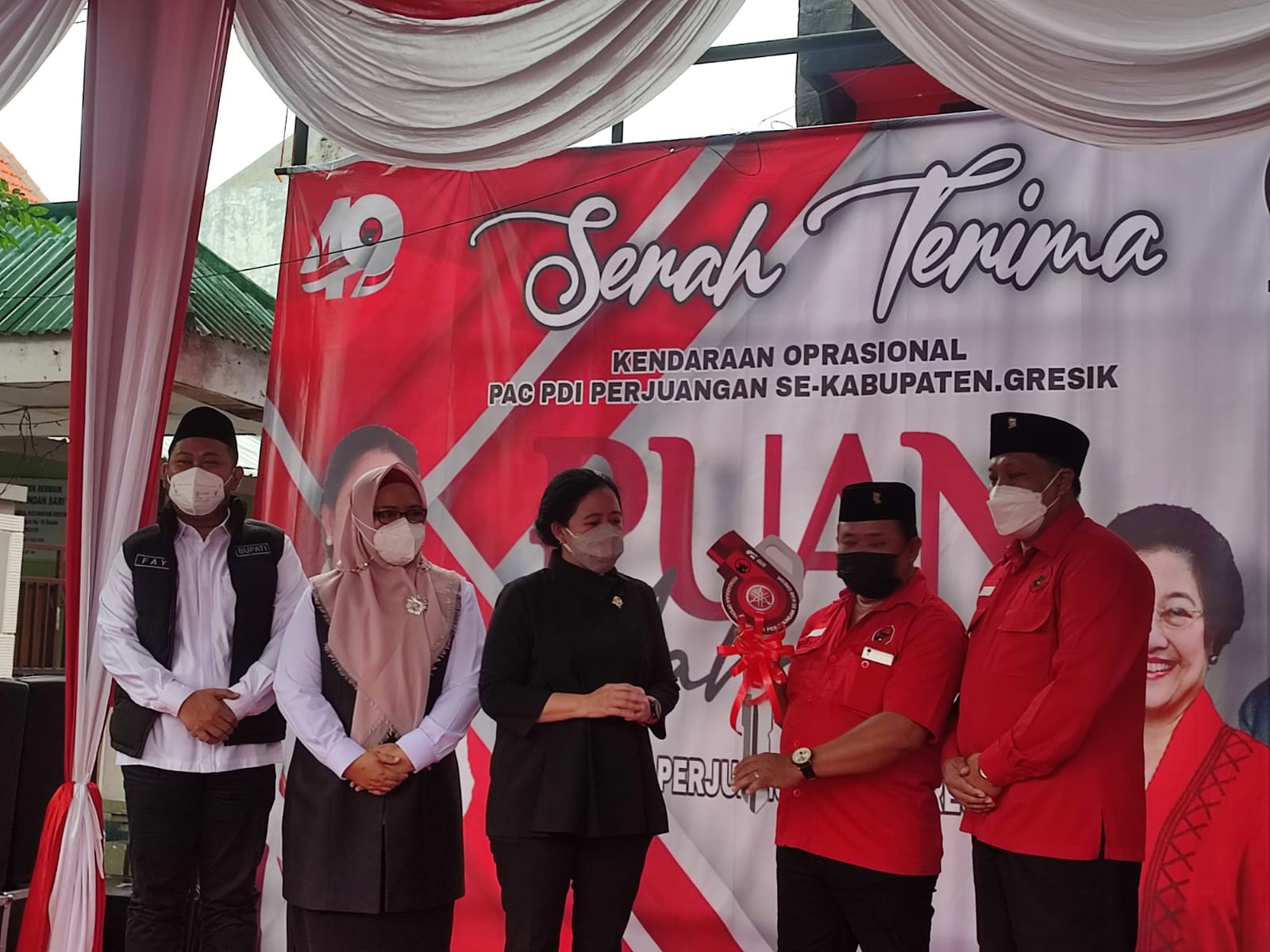 "Mbak Puan" Bagi Bagi Motor Untuk Kader PDIP Gresik
