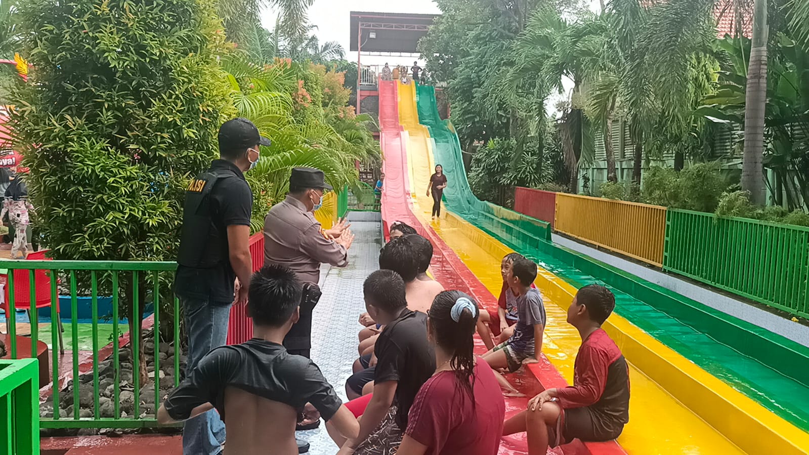 Polisi Gresik Wanti-Wanti Keamanan Seluncuran Wahana Air Dynasty Water World