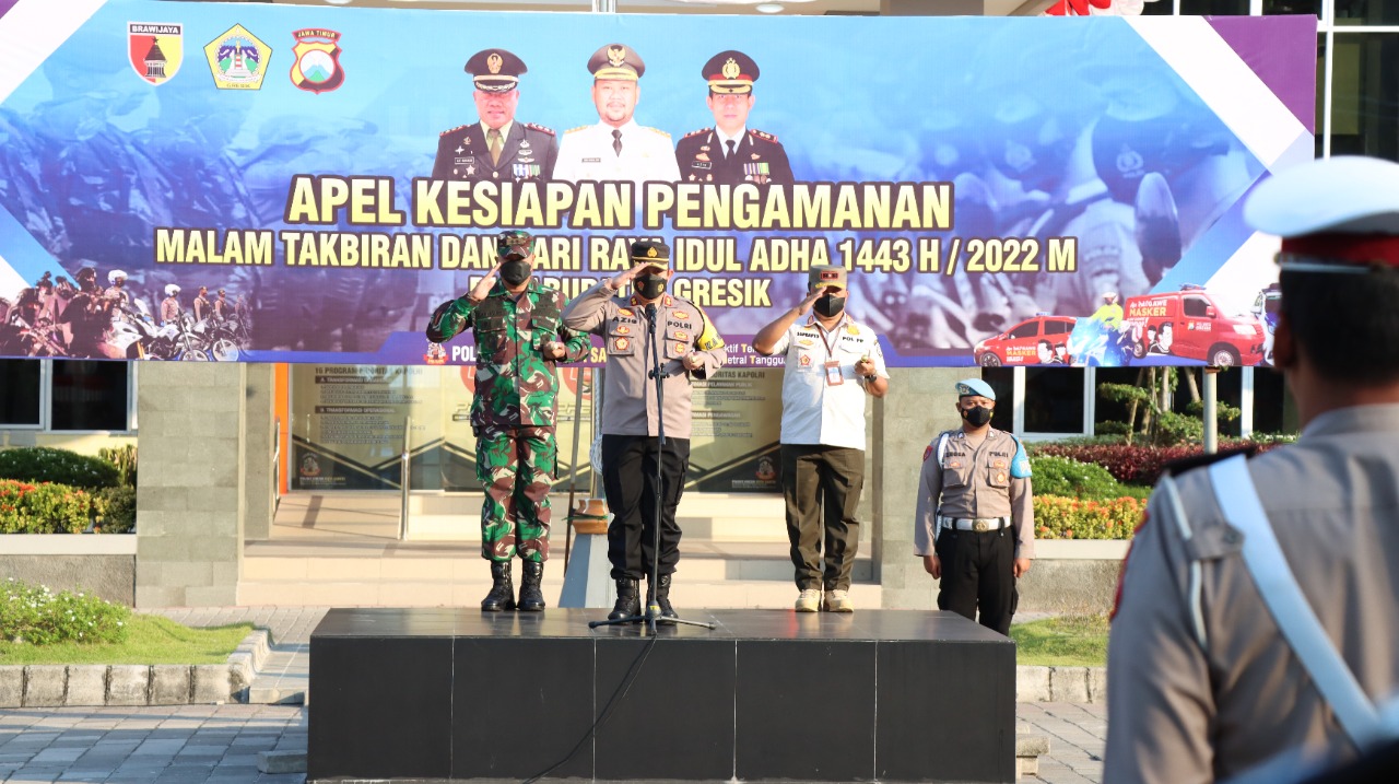 Pimpin Apel Malam Takbir, Kapolres Gresik : Alhamdulillah Hewan Qurban bebas PMK
