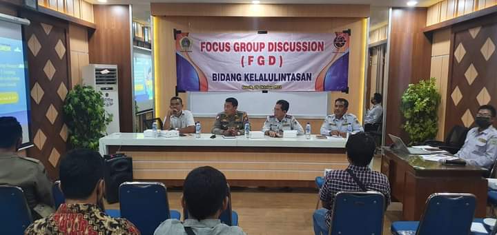 FGD Dishub dan Satlantas Polres Gresik himbau Parkir demi Kamseltibcarlantas