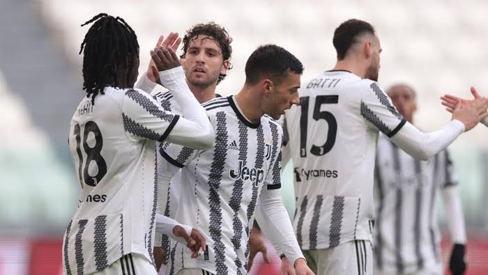 Juventus Dihukum Pengurangan 15 Poin di Serie A