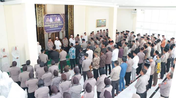 Polres Gresik Gelar Peringatan Maulid Nabi Muhamad SAW 1445 H