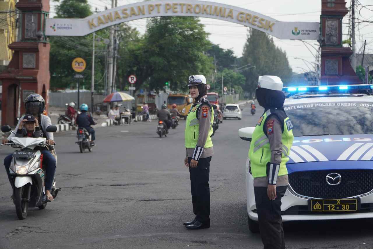 Terobosan Satlantas Polres Gresik dengan Srikandi Giri