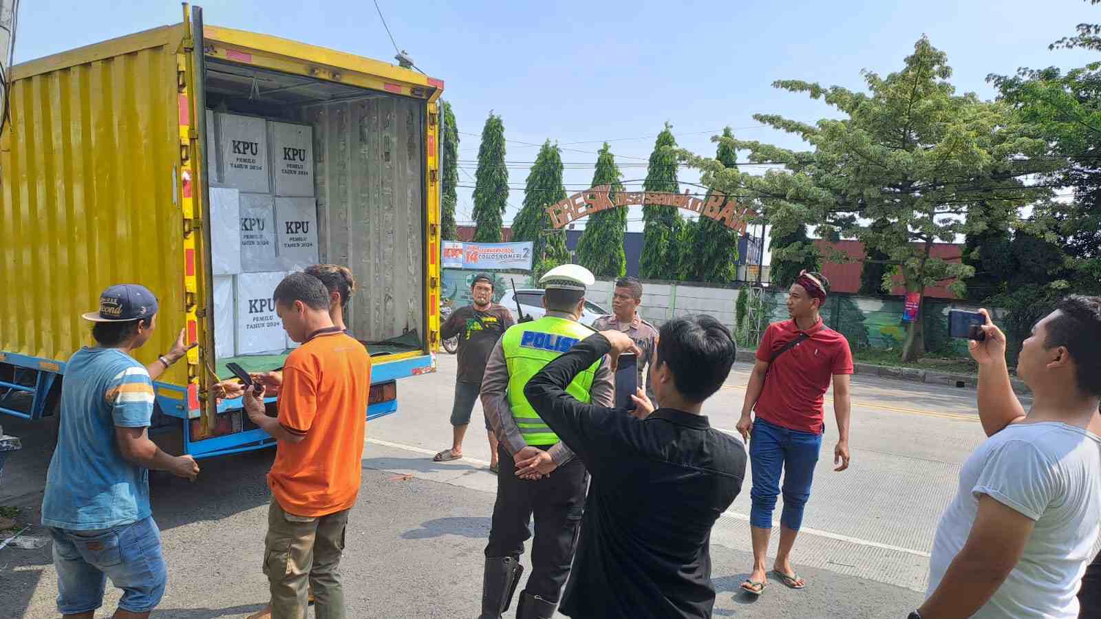 H-4 Pemilu, Polres Gresik Tingkatkan Pengamanan Surat Suara di PPK
