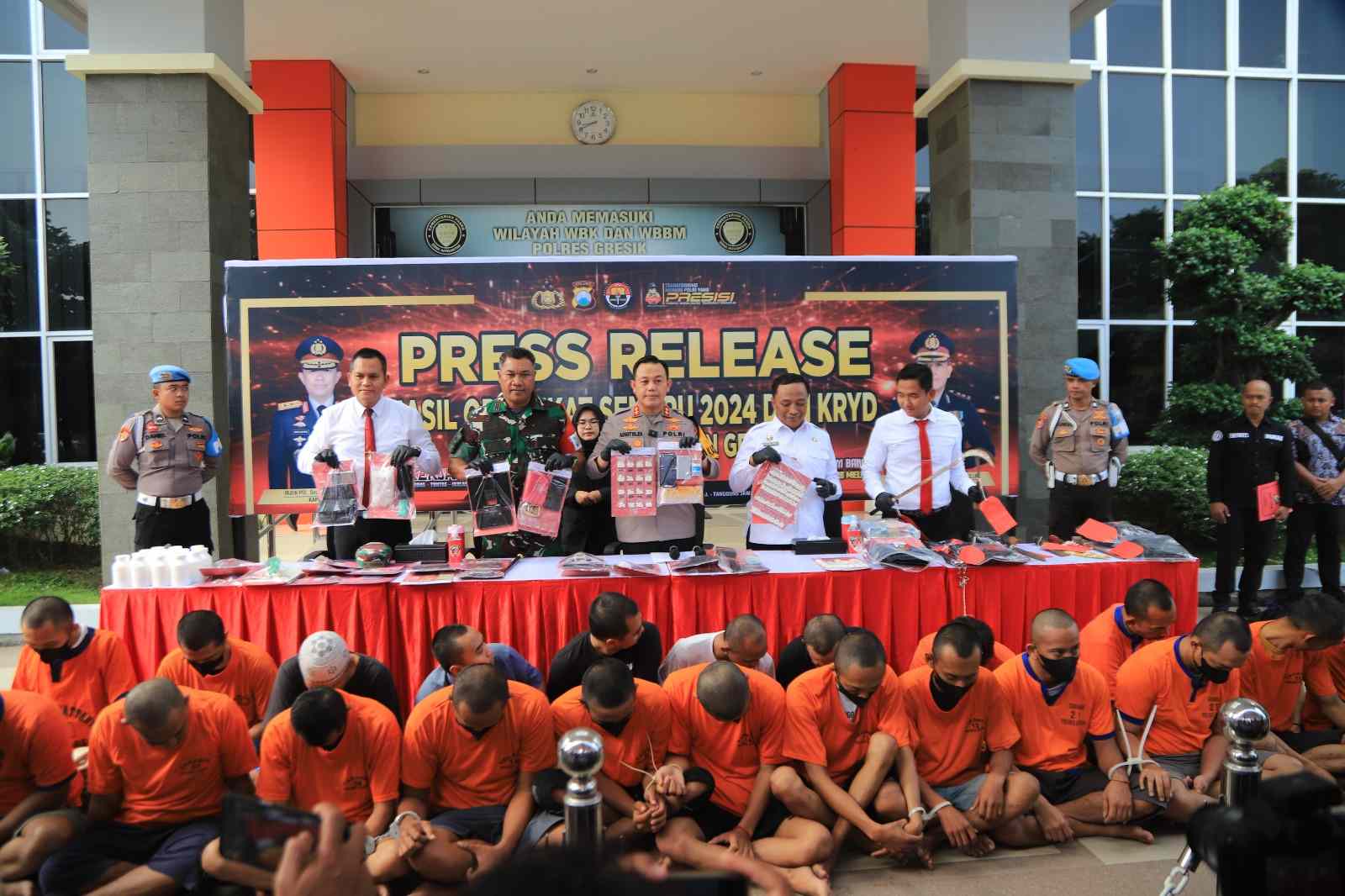 Operasi Pekat Semeru 2024, Polres Gresik Berhasil Amankan Ratusan Tersangka