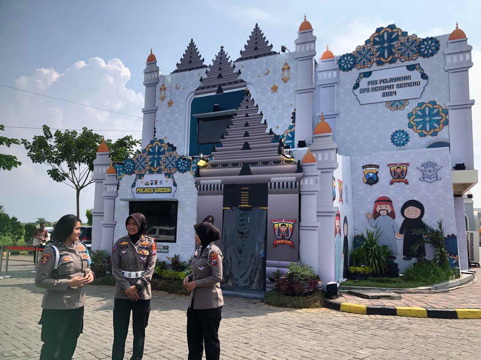 Usung tema 'Wali Songo' Pos Pelayanan di Gresik Sediakan Berbagai Fasilitas Gratis untuk Pemudik
