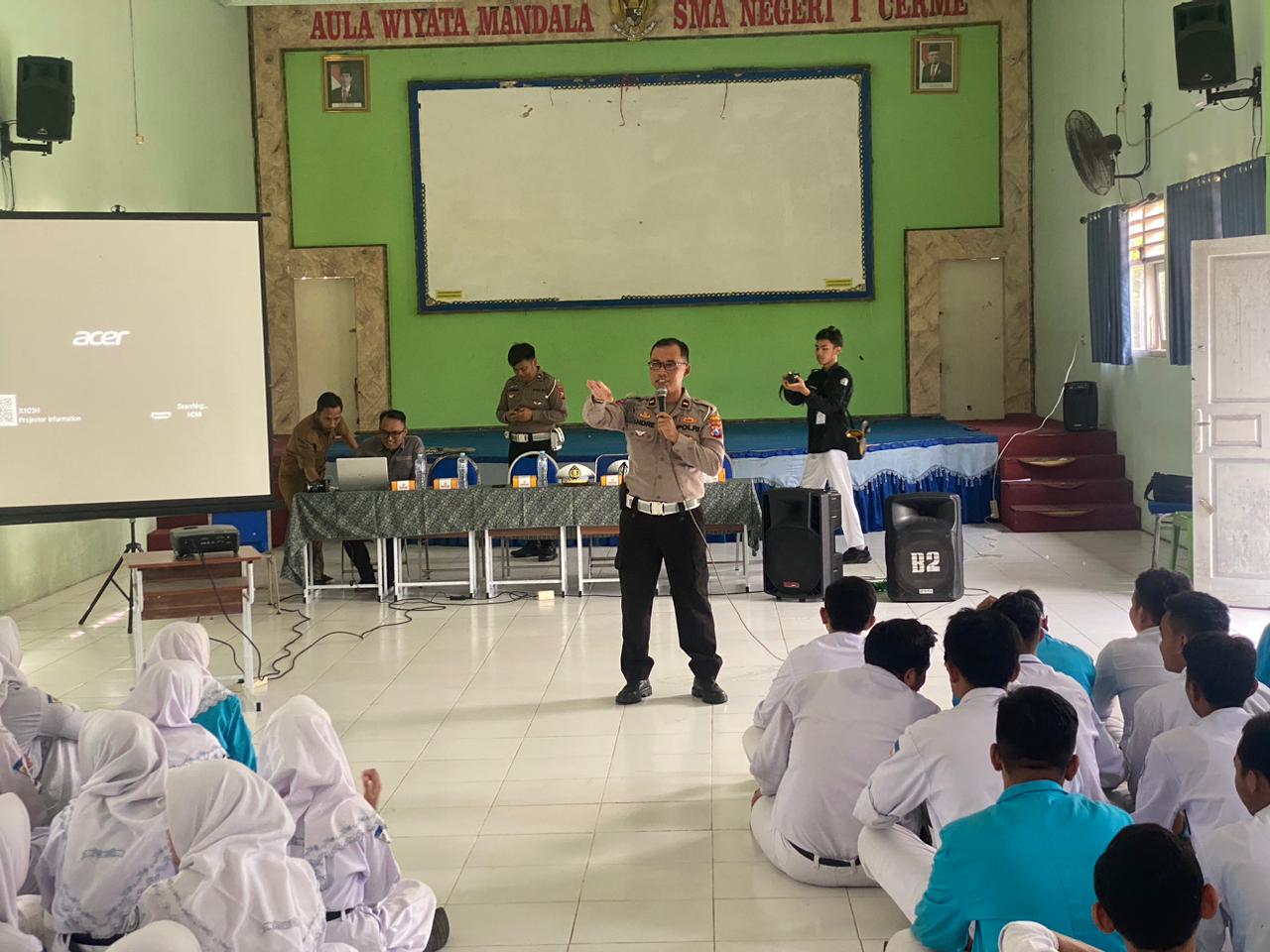 Satlantas Polres Gresik Gelar Ruwatan Lantas di Sekolah Demi Cegah Kecelakaan