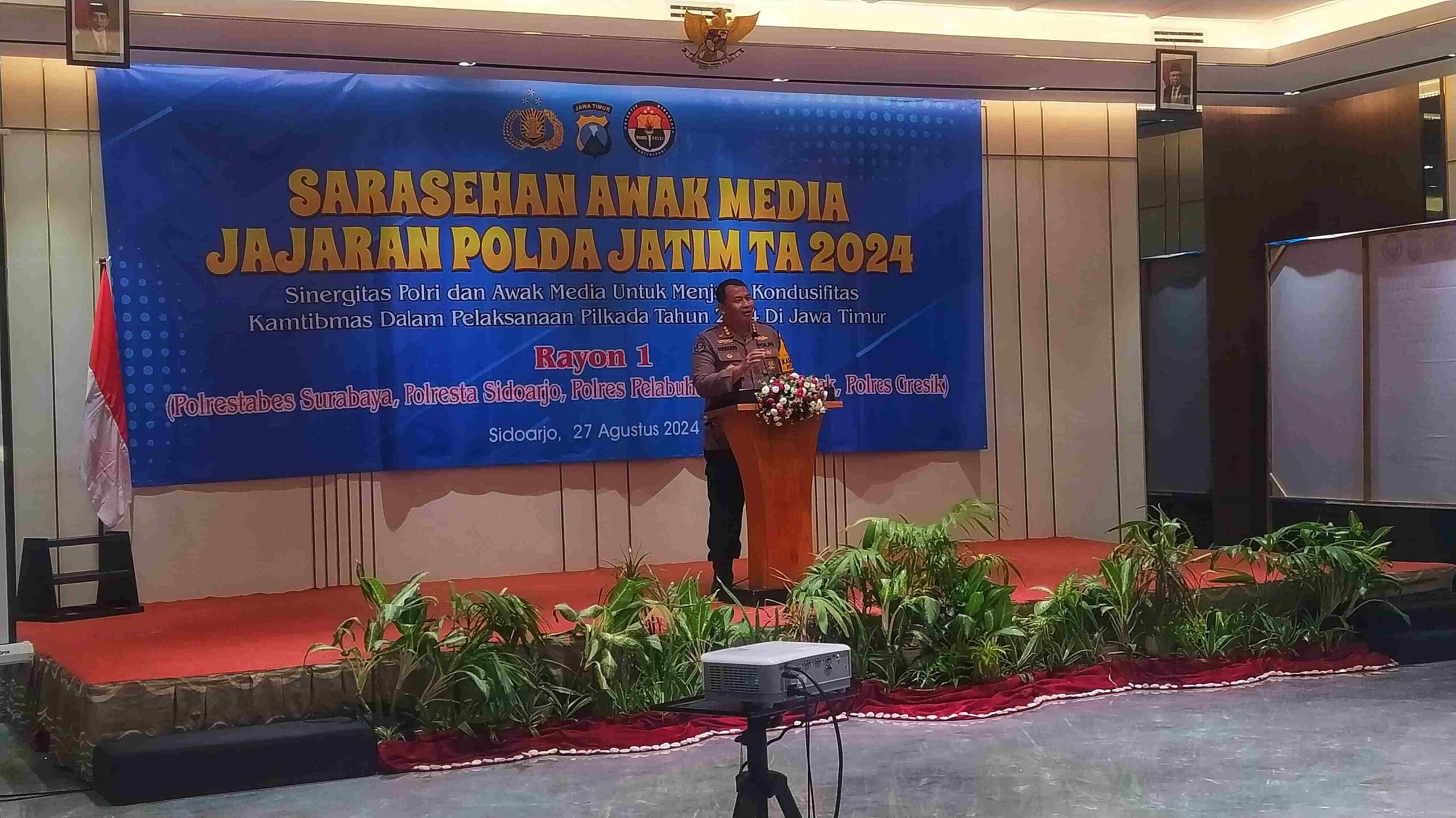 Sarasehan Jajaran Polda Jatim Bersama Awak Media Jaga Kondusifitas Pilkada Jawa Timur 2024