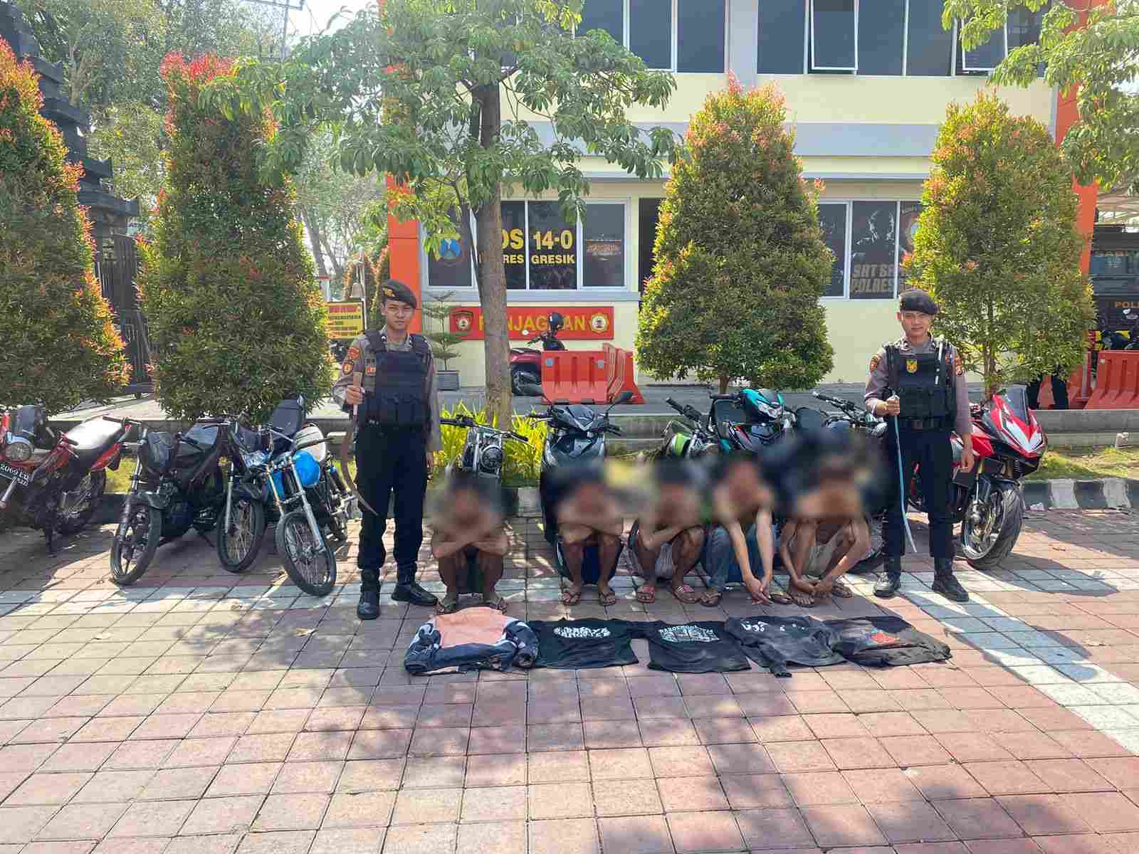 Polisi Gresik Amankan Pemuda Hendak Balap Liar Bawa Sajam