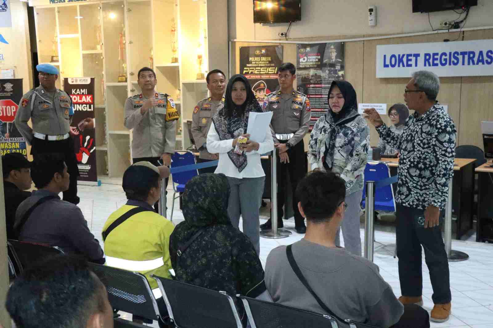 Tingkatkan Pelayanan Publik, Rorena Polda Jatim Gelar E-Survei EPZI di Polres Gresik