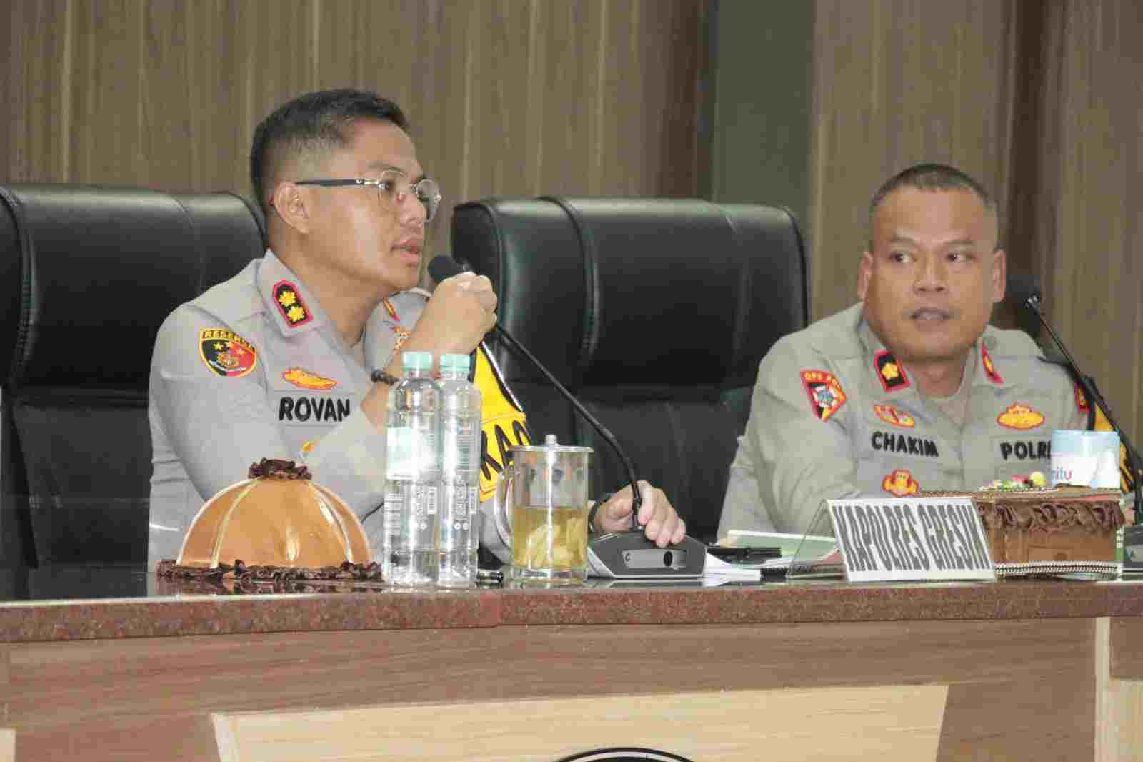 Kapolres Gresik Tegaskan Kepada jajaran Menjaga Marwah Kepolisian melalui Program Positif di Wilayah