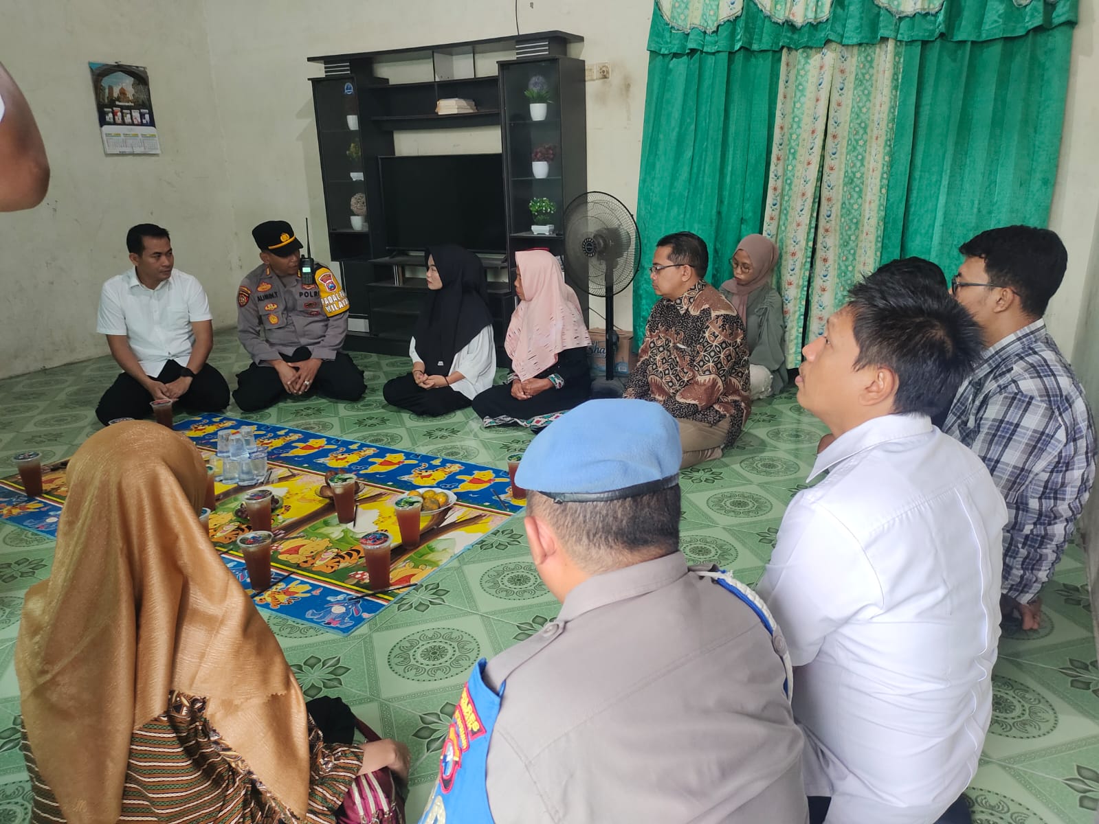 Kapolres Gresik Berikan Dukungan Psikologis kepada Korban Percobaan Bunuh Diri