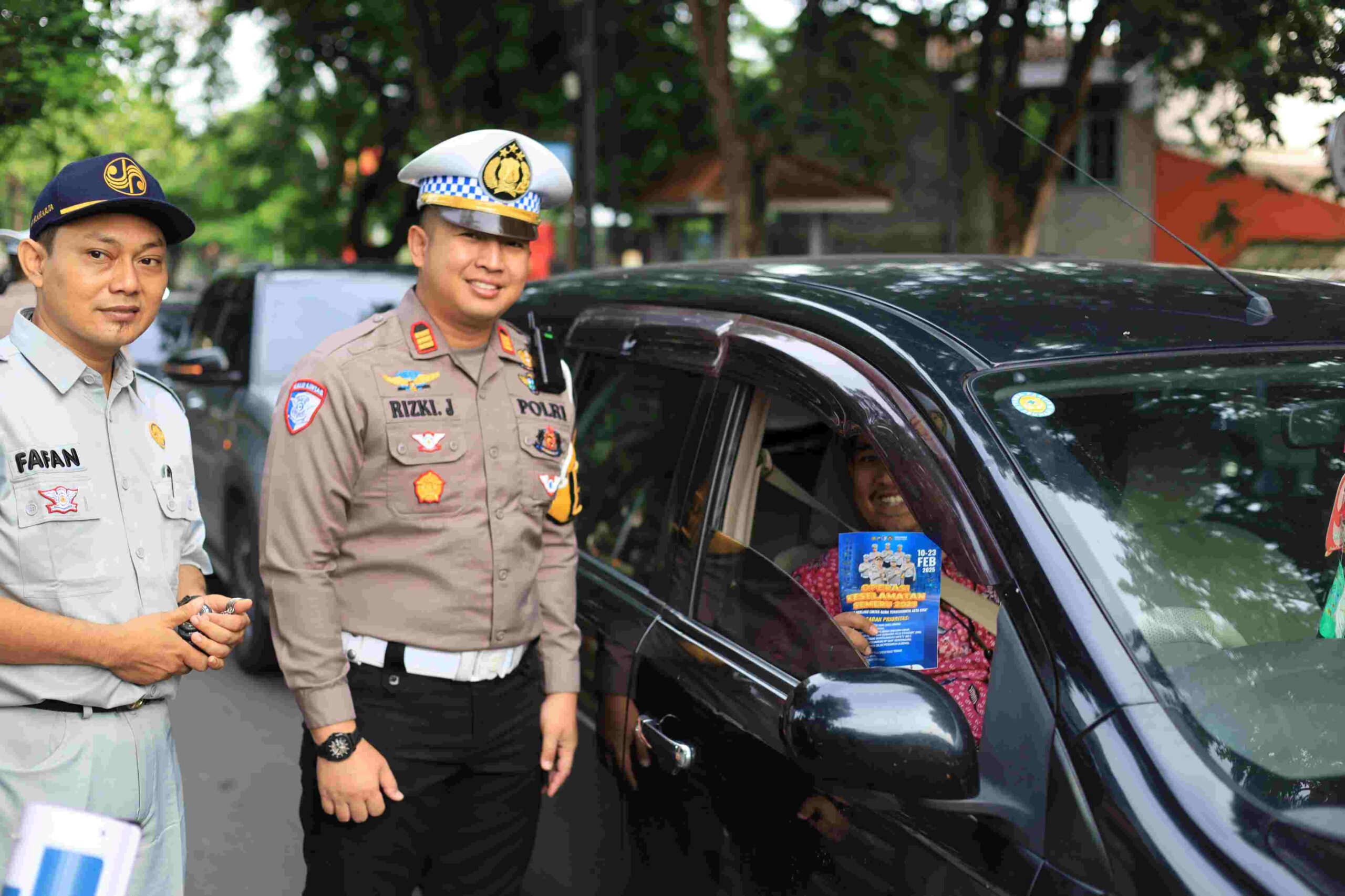 Satlantas Polres Gresik Kampanyekan Keselamatan Berlalu Lintas dalam Ops Keselamatan Semeru 2025