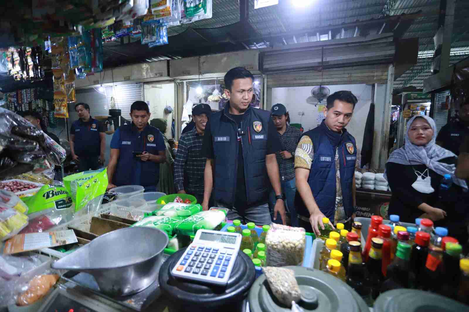 Jelang Ramadhan 1446 H, Polres Gresik Sidak Pasar Tradisional dan Modern di Gresik