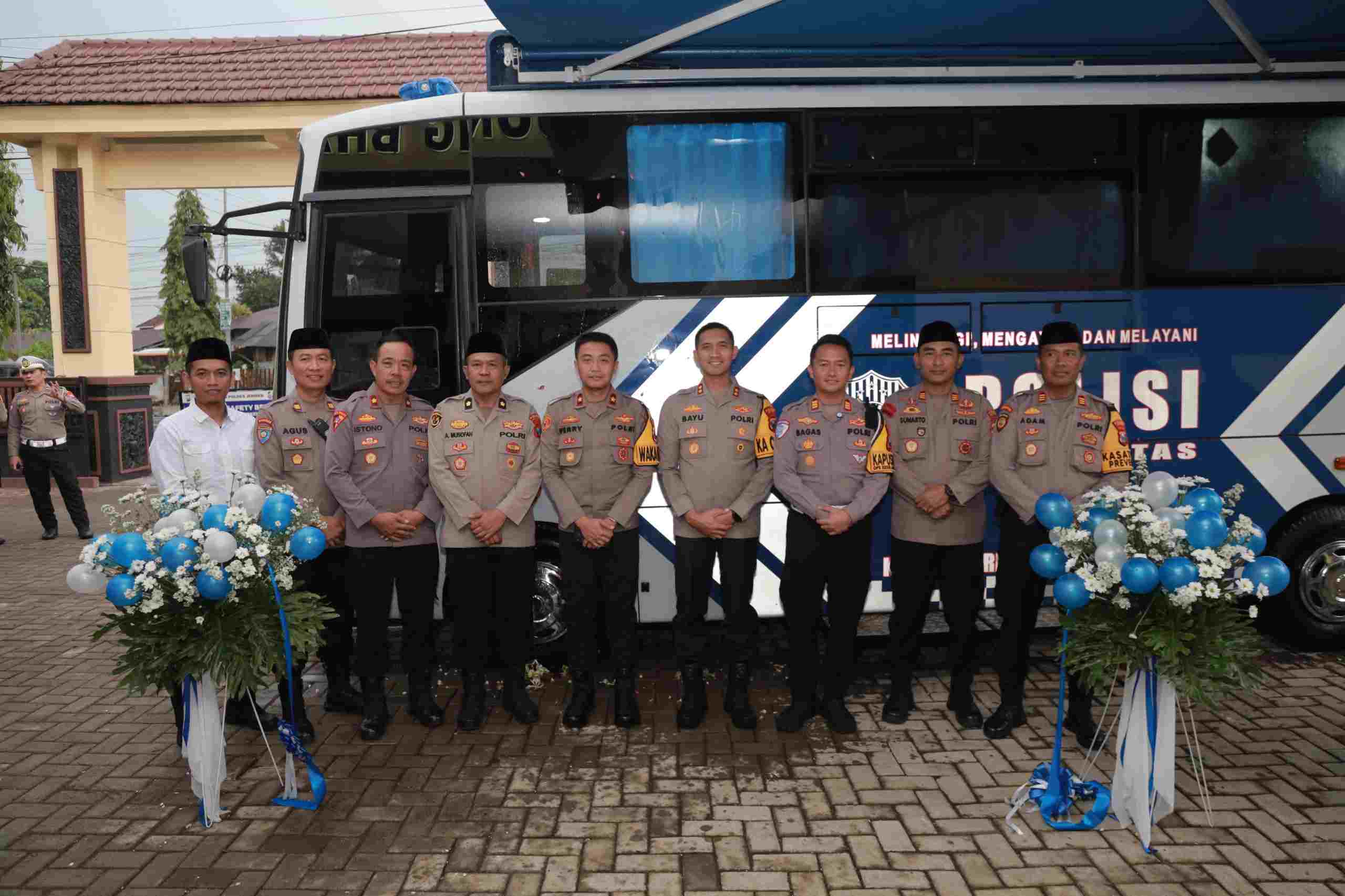 Polres Jember Luncurkan Bus SIM Keliling Permudah Layanan SIM untuk Masyarakat