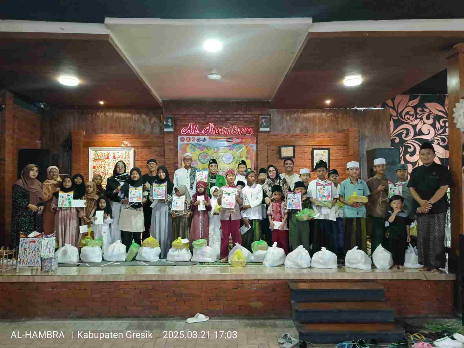 EKSPRESI POSOAN 2025: Bangga Berbudaya bersama Anak Langit Gresik