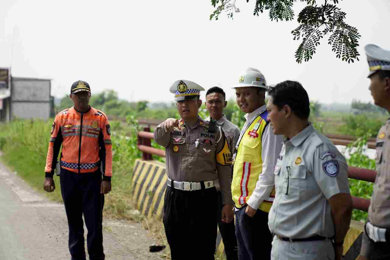 Jelang Libur Lebaran 2025, Satlantas Polres Gresik Survey Jalur Blackspot dan Trouble Spot
