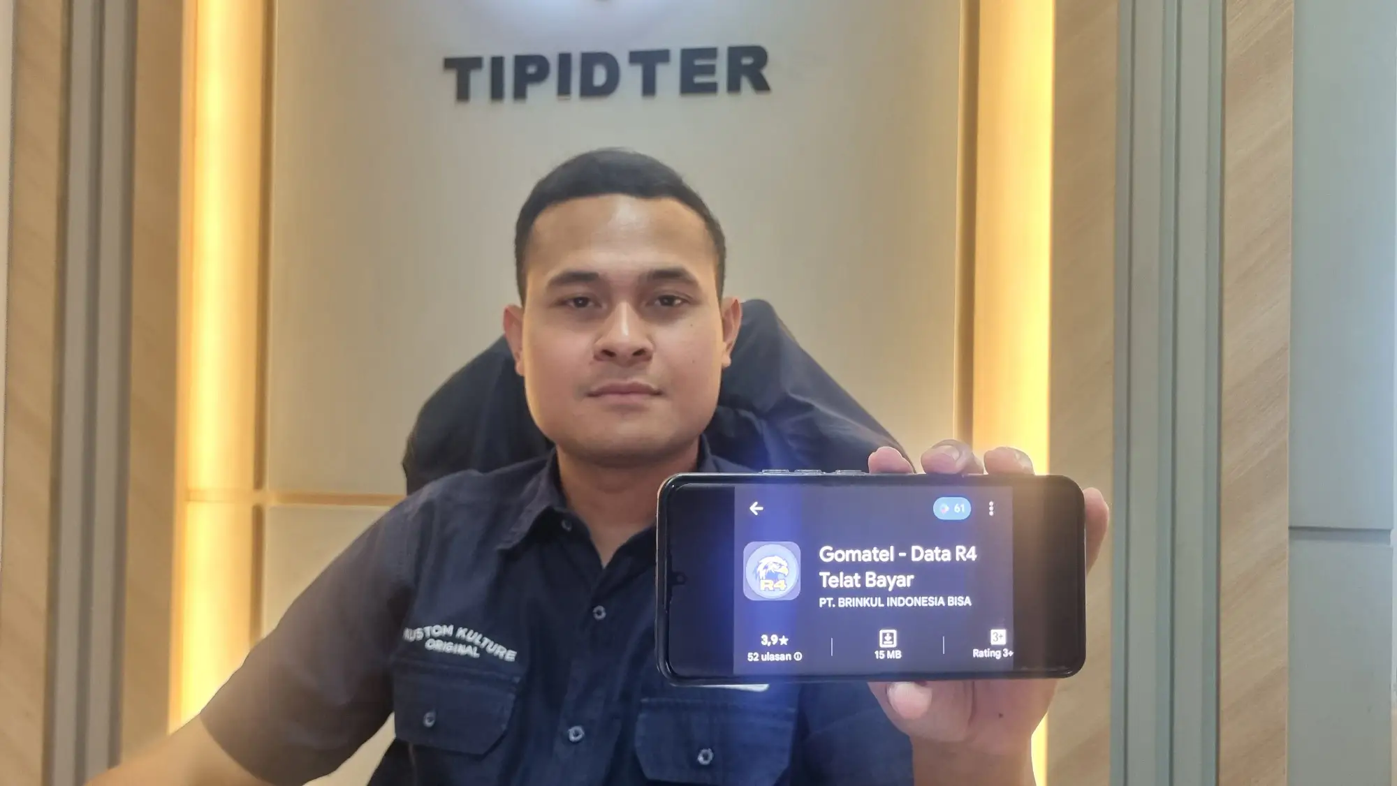 Polres Gresik Bongkar Aplikasi Gomatel-Data R4 Sebar 1,7 Juta Data Debitur