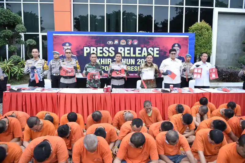 Sepanjang 2025, Polres Gresik Berhasil Ungkap Ratusan Kasus Kriminal dan Narkoba