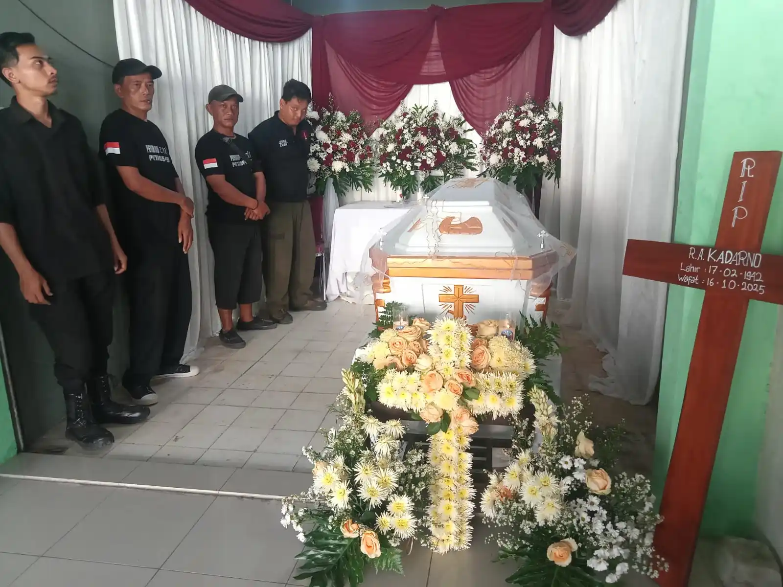 Paket Kedukaan